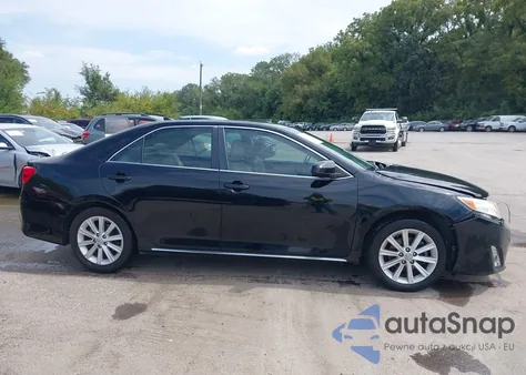 2012 Toyota Camry Xle V6 z USA, uszkodzony, nr VIN 4T1BK1FK4CU523340